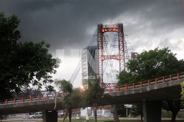 Hay pronóstico de tormentas y ya granizó en La Guardia