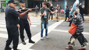 Legisladores nacionales, provinciales, partidos y sectores políticos se expresaron luego de la marcha de jubilados que terminó en represión en Buenos Aires