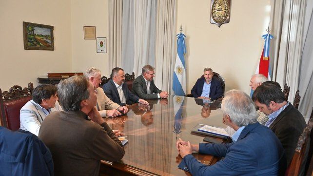 Rogelio Frigerio se reunió con autoridades de ACA.