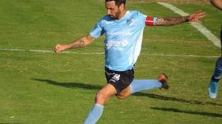 El capitán jugó los 90’ en Murphy, donde sobre el final marcó el 1 a 1 ante Unión y Cultura. Es el goleador del torneo con 16 conquistas.