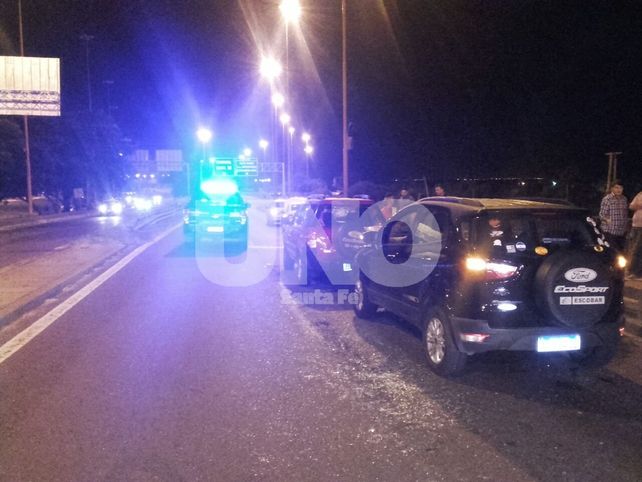 Chocaron siete vehículos en el viaducto Oroño y una mujer resultó lesionada