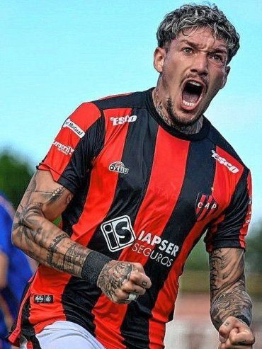 Patronato se impuso 2-0 a Colegiales y salió de la última posición
