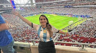 Sandra Ardila, la colombiana que se hizo fanática de la Selección Argentina desde el Mundial de Qatar.