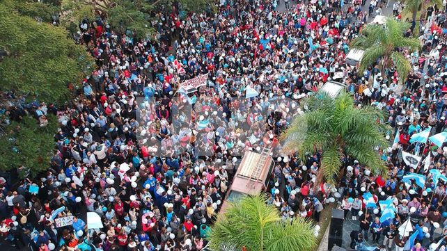 Una multitudinaria concentración le dijo sí a la vida en Santa Fe