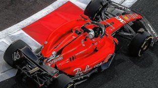 Charles Leclerc marcó el camino en el segundo día de ensayos de cara al GP de Fórmula 1 de Abu Dhabi.