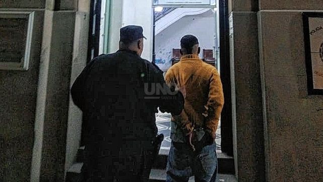 Reincidente: el joven entró a una farmacia para robar a la madrugada