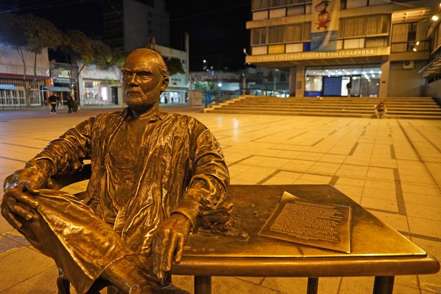 Hay penas por vandalización de espacios públicos y del mobiliario urbano.