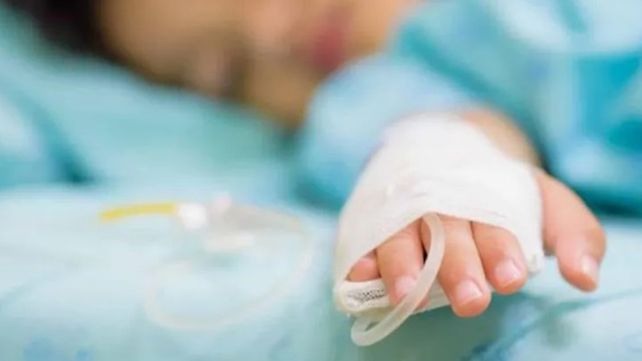La revista The Lancet publicó un estudio que vincula la hepatitis grave en niños con el coronavirus