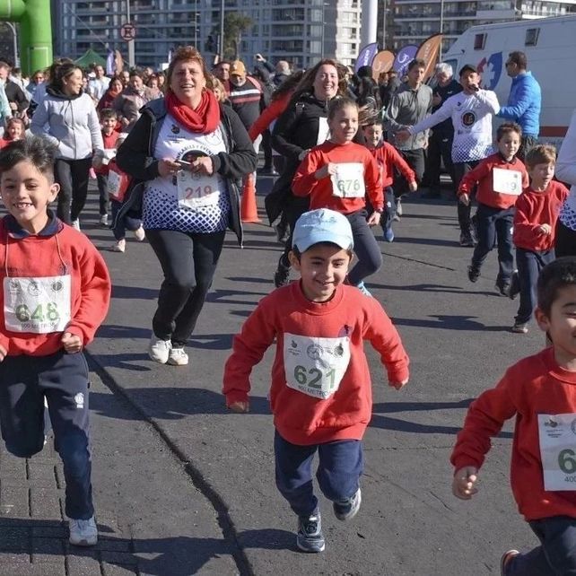 Se corrió el maratón por el aniversario del Instituto Grognet, a beneficio del Comedor y Centro Cultural Dorita
