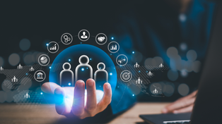 Uso de los datos de los clientes para impulsar la personalización del contenido en los embudos de ventas