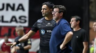 Para recibir a Central, Alfredo Berti tiene dos bajas en Independiente Rivadavia