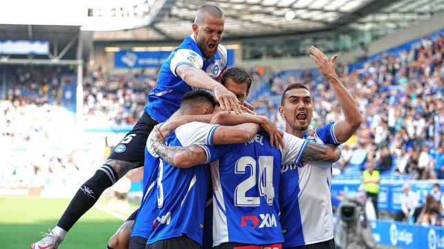 Alavés le ganó a Espanyol con un gol del argentino Escalante.