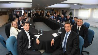 De Pedro y Massa en 2023, en tiempos de la campaña presidencial.