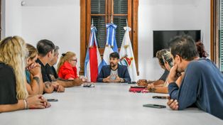 UBER en Paraná: el municipio analiza su funcionamiento