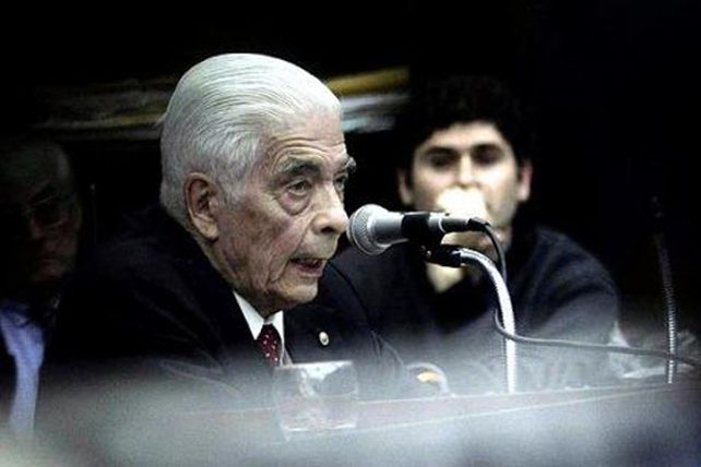 Murió el represor Luciano Benjamín Menéndez