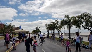 Calle Recreativa: una invitación para disfrutar la Costanera Oeste en bici o caminando