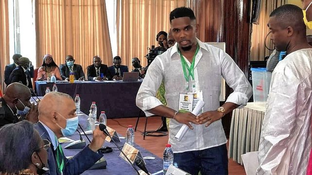 Samuel Etoo, nuevo presidente de la Federación de Camerún