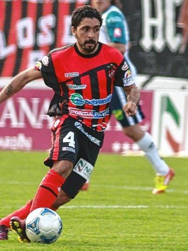 Salió campeón con Boca, jugó en Patronato y atiende un almacén en un pueblo de 150 habitantes