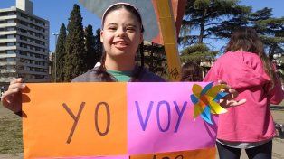 El Centro Educativo Terapéutico Casa Azul organizó un festejo del Día de la Primavera