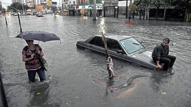 Provincia de Buenos Aires: Se vienen horas dramáticas para nosotros y alertan por lluvias históricas Provincia de Buenos Aires: Se vienen horas dramáticas para nosotros y alertan por lluvias históricas