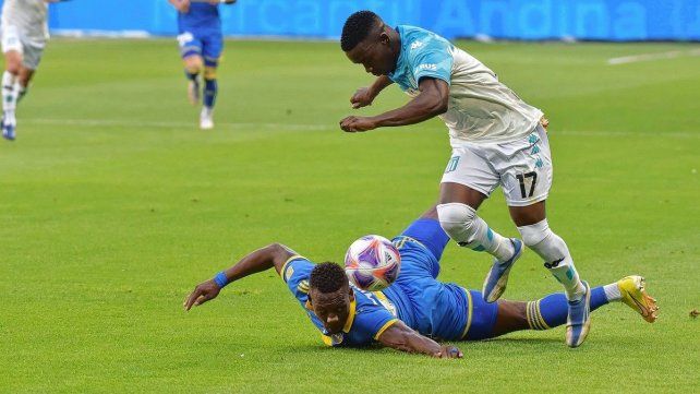 Boca y Racing vienen de medirse en el Trofeo de Campeones