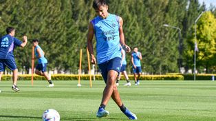 Volante leproso. Juan Sforza es uno de los mediocampistas del equipo argentino.