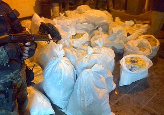 Quemaron 1100 kilos de marihuana y cocaína equivalente a 60 millones de pesos