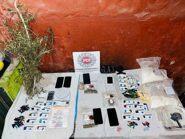 Microtráfico: tres detenidos en allanamientos en Santa Fe y Santo Tomé con más de dos kilos de anfetaminas
