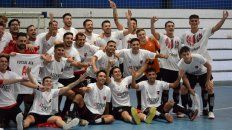 Newells regresó a la competencia regular en 2018 y llegó a primera tras tres meteóricos ascensos. Newells regresó a la competencia regular en 2018 y llegó a primera tras tres meteóricos ascensos.