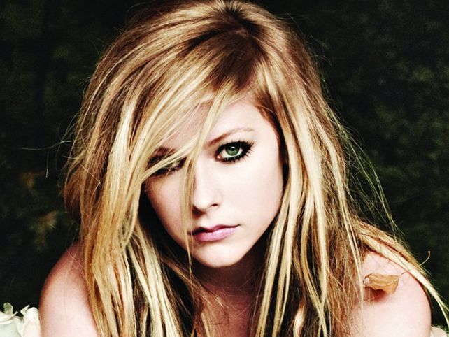 Avril cambió de look