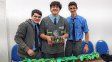 Estudiantes de La Paz presentan un robot con inteligencia artificial para detectar plantas enfermas