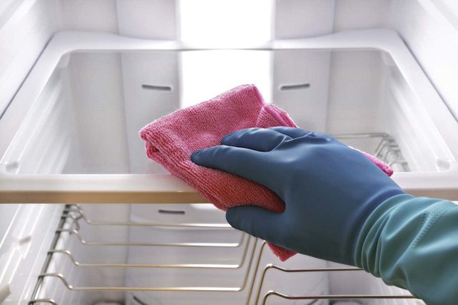 Trucos para eliminar malos olores de la heladera