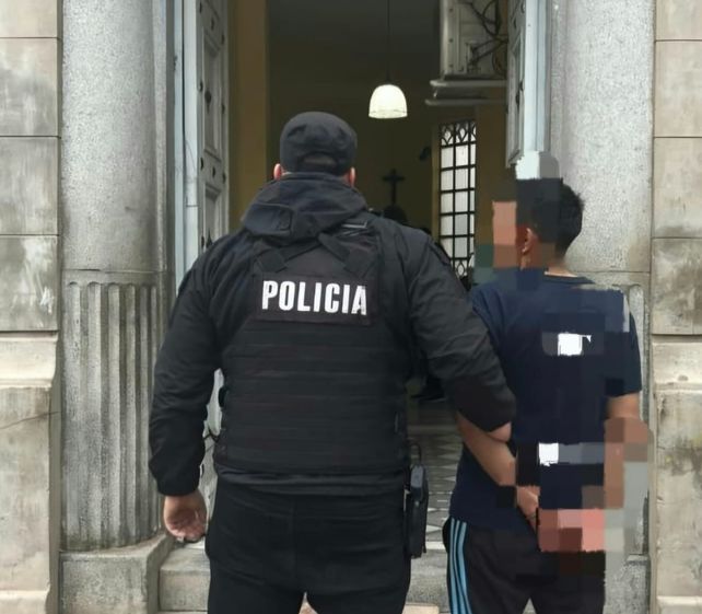 Barrio Villa del Parque: cayó preso por robo y daños a un auto estacionado en la calle