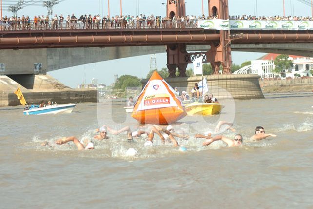 Una nueva edición de la maratón Santa Fe-Coronda, La más linda de todas, se puso en marcha