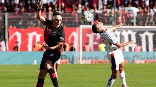 Francisco Scarpeccio reemplazó a Matías Cóccaro durante los dos últimos partidos de Newells.
