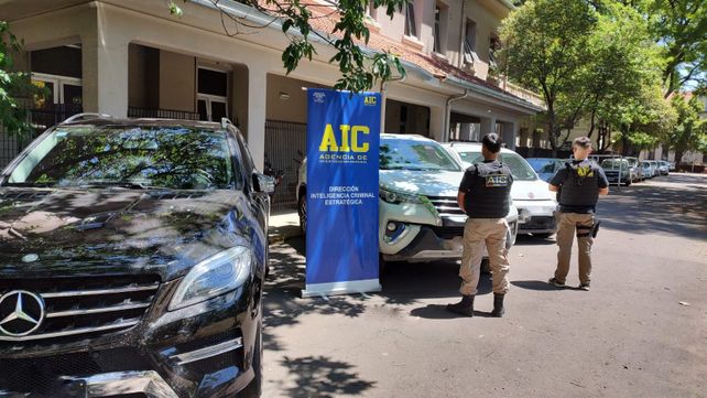 La AIC realizó tres allanamientos en Funes, Rosario y Granadero Baigorria.