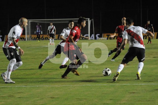 Colón y la dificultad ante los equipos grandes
