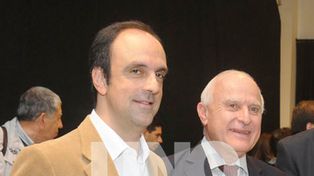José Corral y Miguel Lifschitz firman el Acuerdo Capital