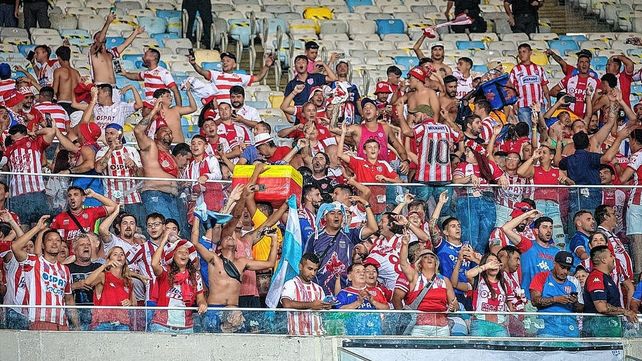 Los hinchas de Unión, dueños de la escena en Río de Janeiro