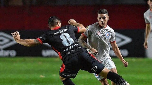 Argentinos Juniors visita este jueves a Instituto. Argentinos Juniors visita este jueves a Instituto.