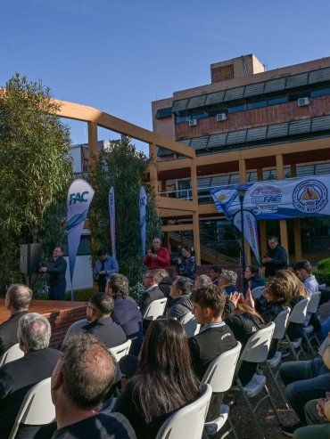 Presentación del Mundial de Canotaje Maratón 2026 en Gualeguaychú