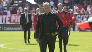 A paso firme. Frank Kudelka arrancó de mayor a menor. Igual la dirigencia respalda su proyecto.