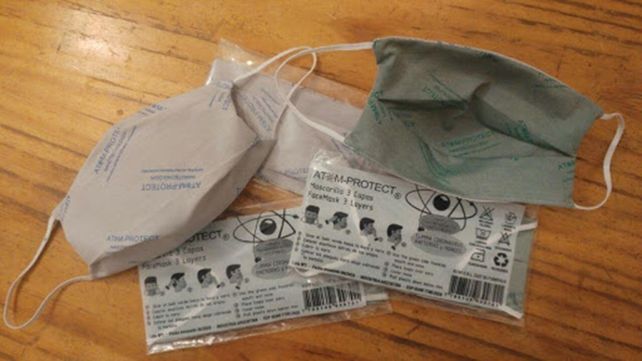 Las autoridades sanitarias recomiendan nuevamente el uso de barbijos.&nbsp; 