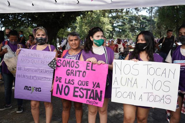 Rosario se movilizó en memoria de Ursula Bahillo y en reclamo de Justicia
