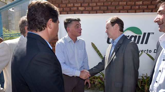 Acuerdo. Bordet saluda al vicepresidente de Cargill en Argentina