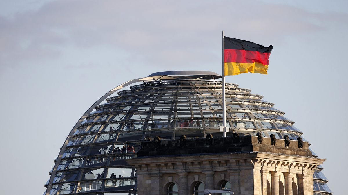 Global Economy: Germany Needs More Immigrants