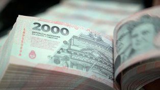 El agente de bolsa y contador Oscar Michel considera que la economía competitiva de la oferta y la demanda llevará a la baja de los precios