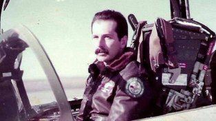 El teniente de navío y piloto aeronaval de la Armada Argentina, Guillermo Owen Crippa, héroe de Malvinas