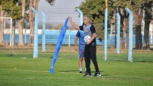 Fabián Nardozza dejó de ser el DT de Atlético de Rafaela este lunes después de perder contra Almagro.