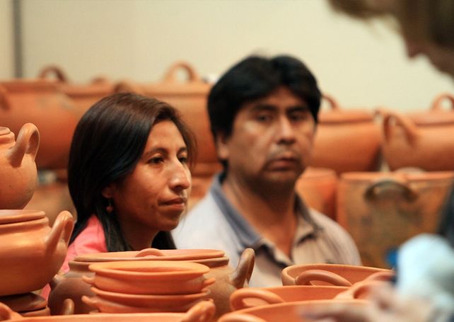 La Feria Artesanal del Mundo y Comunidades Indígenas se luce en la Belgrano
